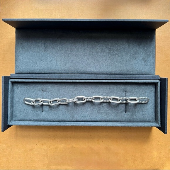 DY Madison Chain Bracelet Sterling Silver 11mm Medium